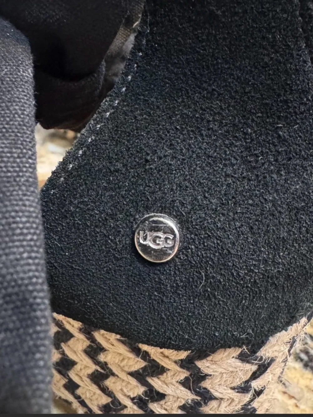 UGG Yarrow Espadrille Wedge Sandals Size- 9.5